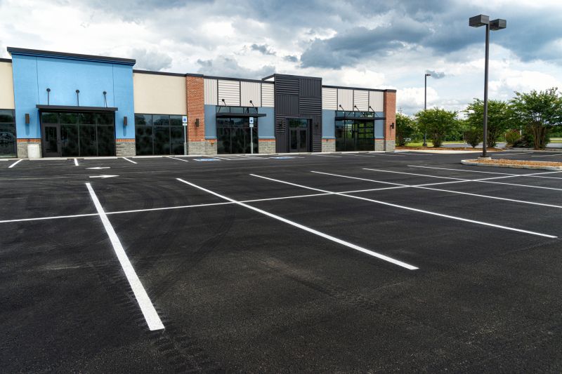 Signs Your Commercial Parking Lot Needs Asphalt Sealing